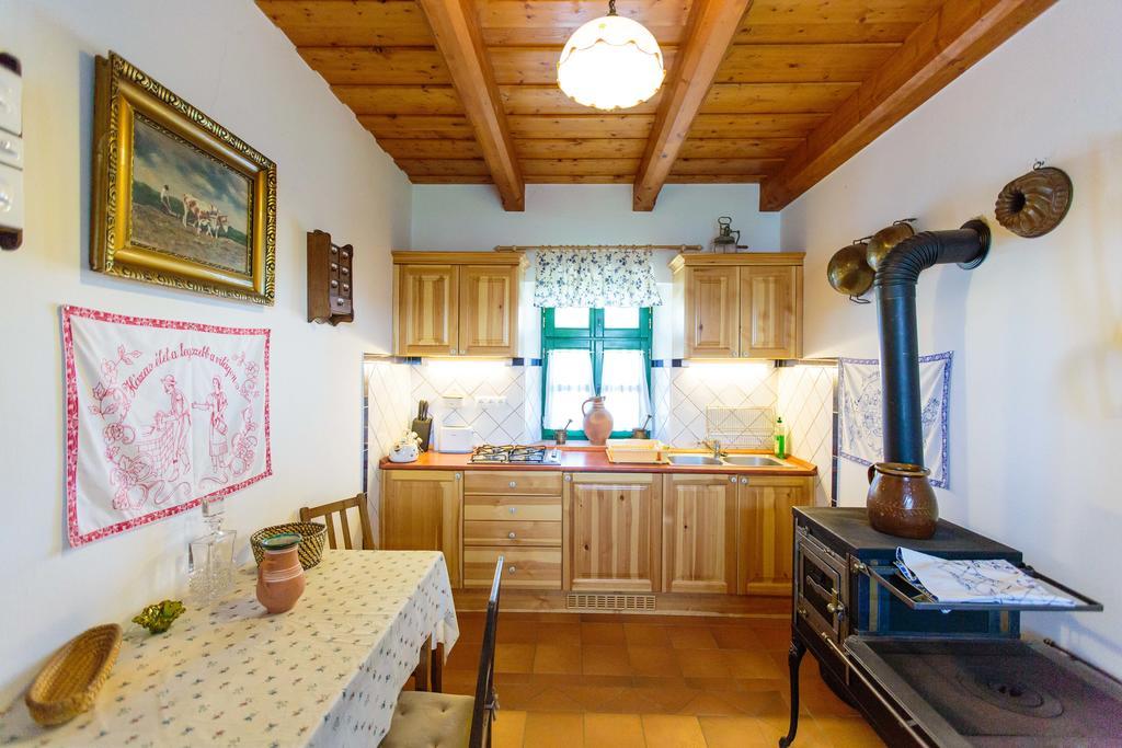 Öreghegyi Apartman Vindornyalak Szoba fotó